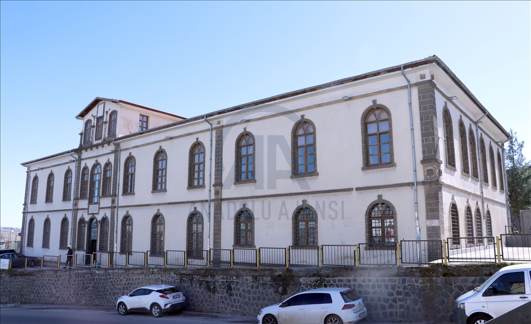Xwarinên nav û deng ên Diyarbekirê dê bi "Navenda Gastro Înovasyonê" bên nasandin