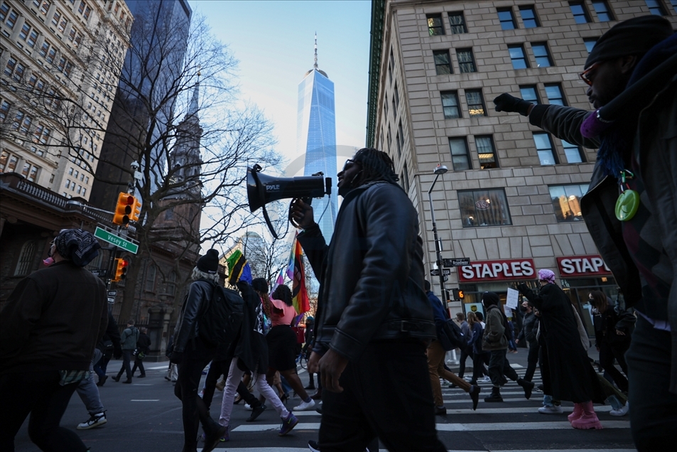 Fuertes protestas por decisión del jurado en el caso de Daniel Prude en Nueva York, EEUU