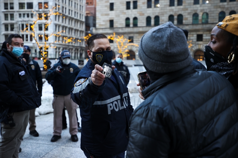 Fuertes protestas por decisión del jurado en el caso de Daniel Prude en Nueva York, EEUU