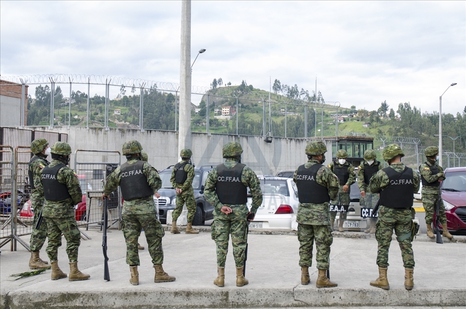Crisis en Ecuador tras muerte de al menos 80 personas en motines en tres cárceles