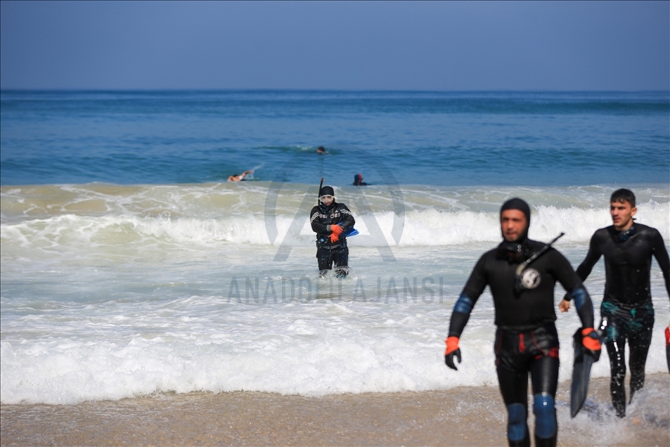 غزة… حملة تطوعية للبحث عن مصريين مفقودين بالبحر