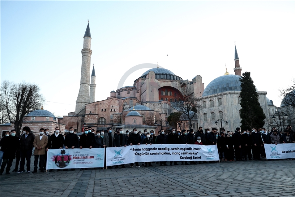 Перед мечетью «Айя-София» прошла акция в память о жертвах Ходжалинской резни