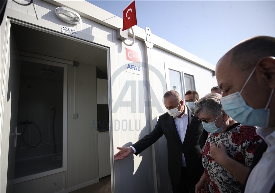 Hrvatska: Porodici Šešerin uručeni ključevi stambenog kontejnera koji je donirala Turska