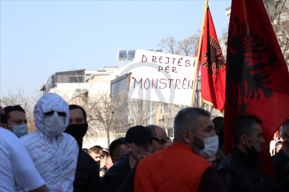 Северна Македонија: Тензии на протестот за случајот „Монструм“