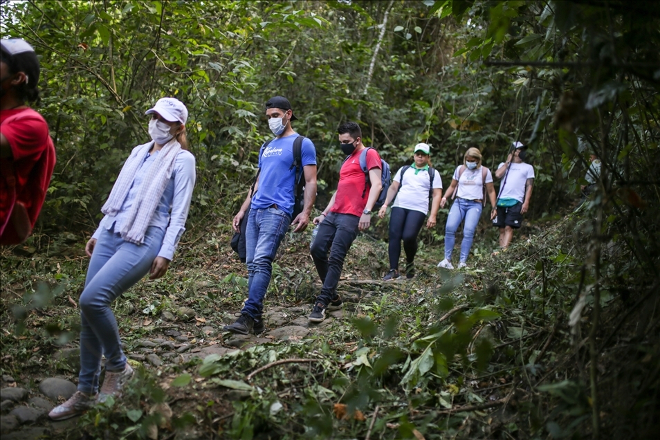 Kolombiya-Venezuela sınırında doğa ve kültür turizmi