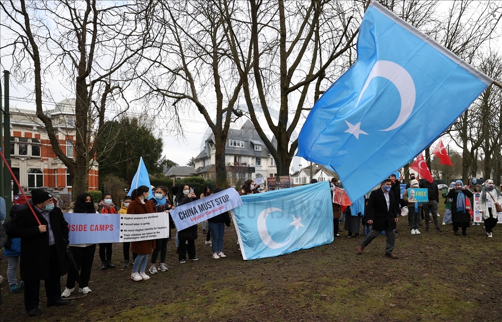 Protesta en Bruselas contra la política China hacia la minoría de los uigures