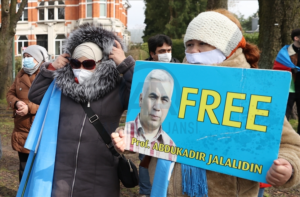 Protesta en Bruselas contra la política China hacia la minoría de los uigures