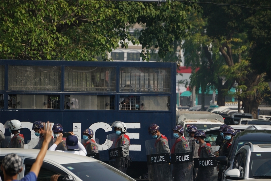 Myanmar’da darbe karşıtı gösterilerde 4 kişi öldü, çok sayıda kişi gözaltına alındı