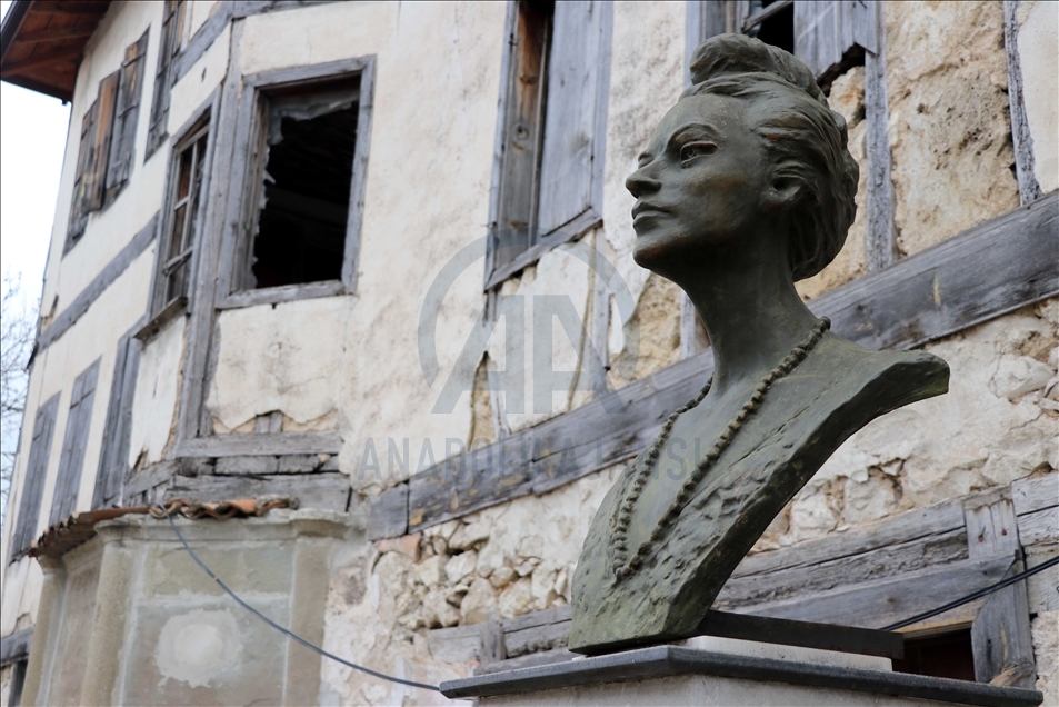 Dünyaca ünlü opera sanatçısı Leyla Gencer'in anısı Safranbolu'daki baba ocağında yaşatılacak