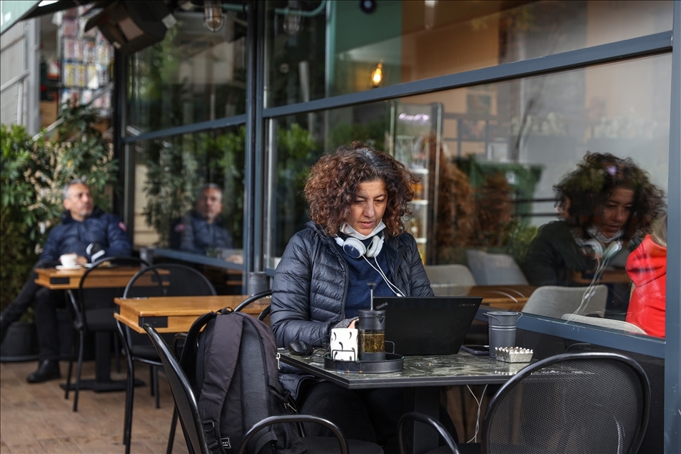 İstanbul'da "kontrollü normalleşme" başladı