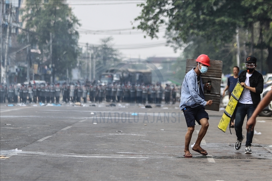 Mianmar, 37 të vdekur si pasojë e intervenimit të forcave të sigurisë në protesta
