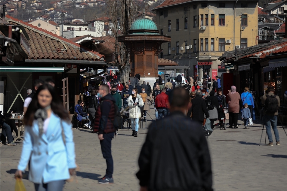 Sarajevo: Raste broj oboljelih od COVID-19, građani sve manje poštuju mjere zaštite 