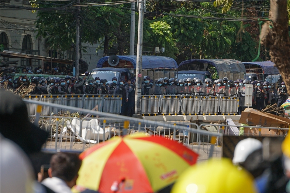 ادامه اعتراضات مردم میانمار علیه کودتا 