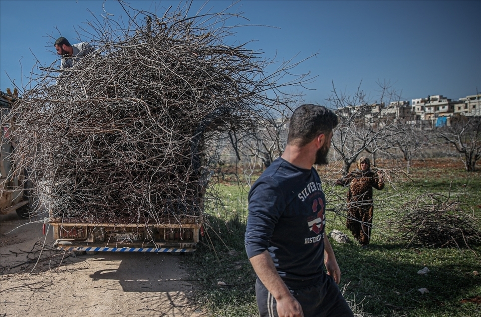 İdlib’deki ateşkesin birinci yılında 282 binden fazla sivil evine döndü
