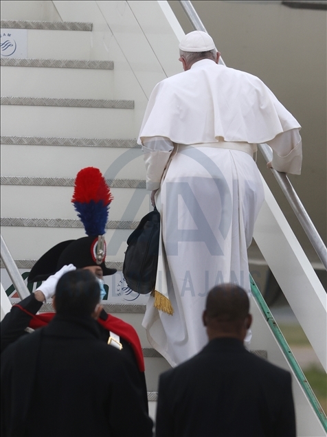 Pope Francis leaves for his trip to Iraq