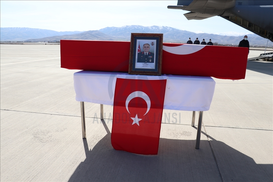 В Турции прощаются с военнослужащими, погибшими при крушении вертолета