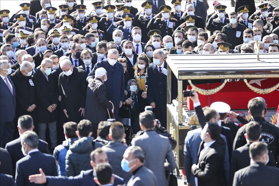 Funeral of 11 martyred soldiers in Turkish army helicopter crash in Bitlis