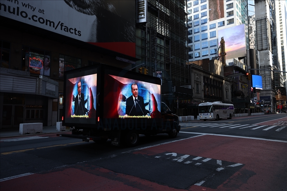 LED screen van moved on the roads, following FETO ad removed in New York’s Time Square after fallout