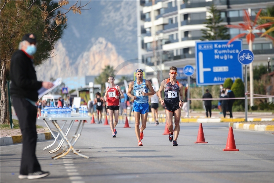 Spor Toto Uluslararası Türkiye Yürüyüş Şampiyonası Antalya'da başladı