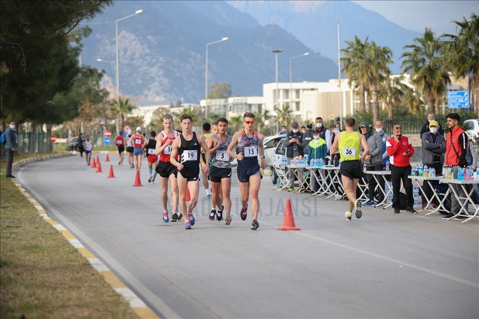 Spor Toto Uluslararası Türkiye Yürüyüş Şampiyonası Antalya'da başladı