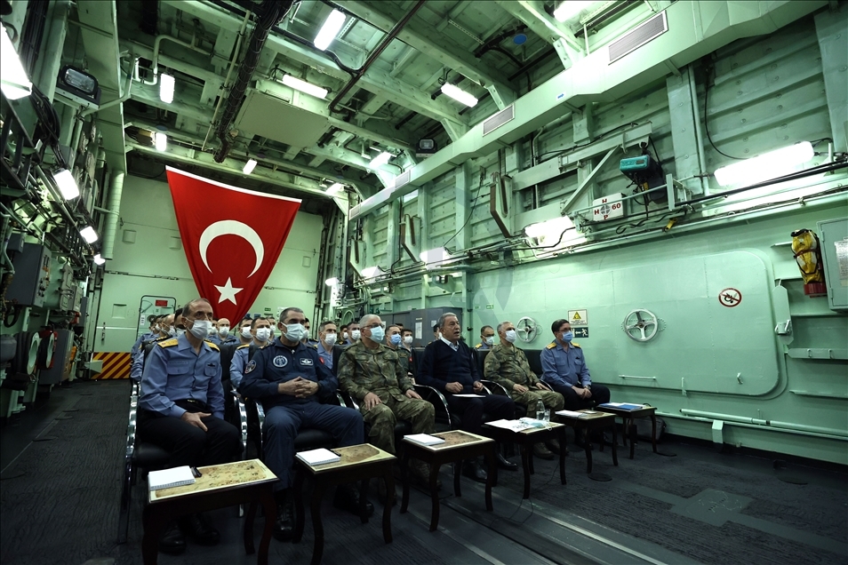 قادة الجيش التركي يشرفون على مناورات "الوطن الأزرق 2021"