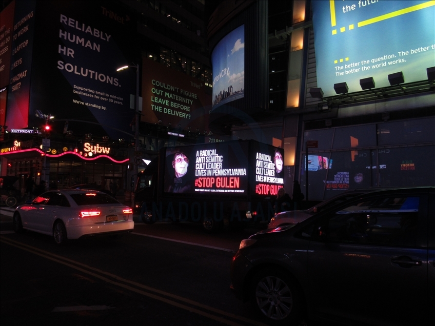 شاحنة تجوب شوارع نيويورك لكشف الوجه المظلم لـ"غولن" الإرهابي
