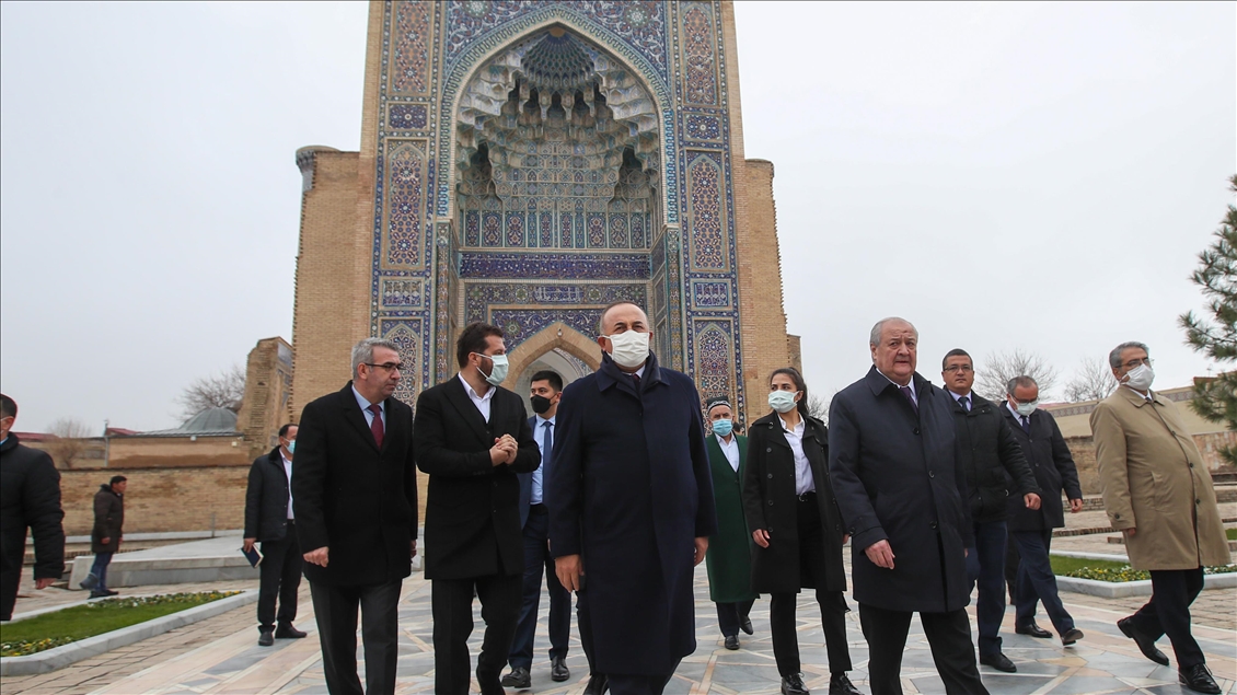 Dışişleri Bakanı Çavuşoğlu, Özbekistan'da