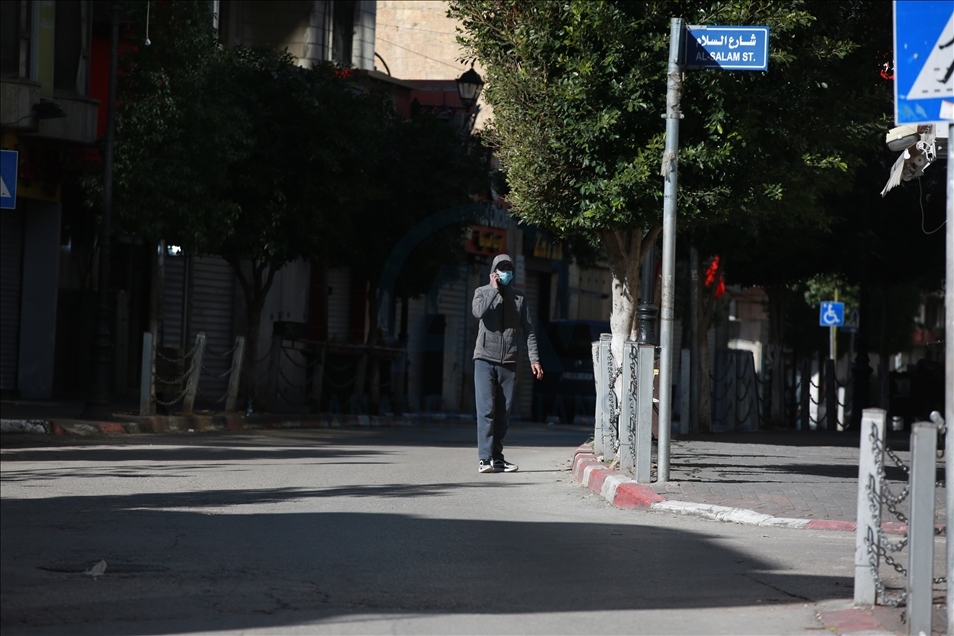 Batı Şeria’nın Ramallah kentinde Kovid-19 tedbirleri