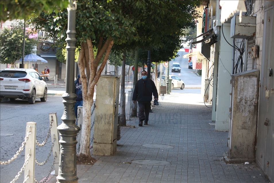 Batı Şeria’nın Ramallah kentinde Kovid-19 tedbirleri