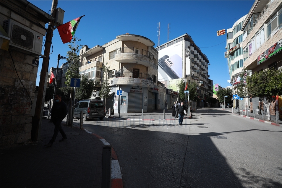 Batı Şeria’nın Ramallah kentinde Kovid-19 tedbirleri