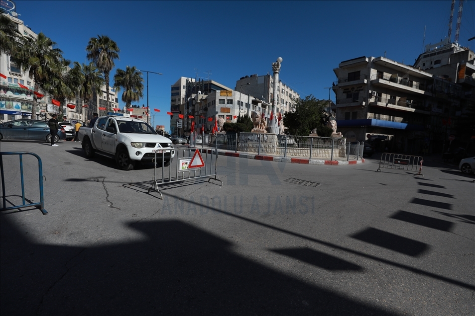 Batı Şeria’nın Ramallah kentinde Kovid-19 tedbirleri
