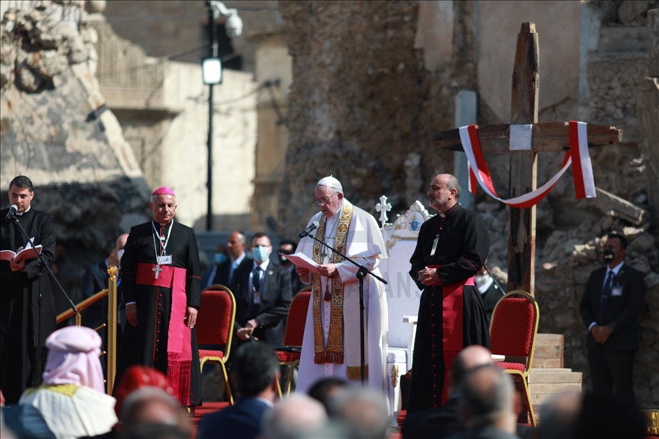 Katoliklerin ruhani lideri Papa Franciscus'un Musul ziyareti