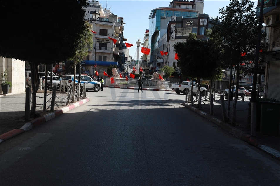 Batı Şeria’nın Ramallah kentinde Kovid-19 tedbirleri