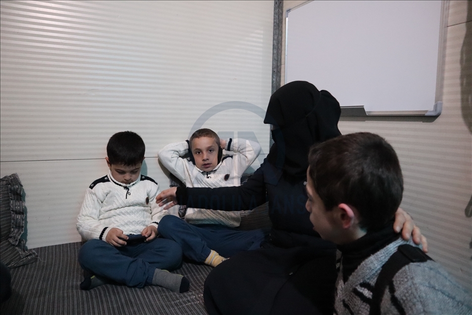 منى عبان.. سورية فقدت بهجة الاحتفال بيومها العالمي