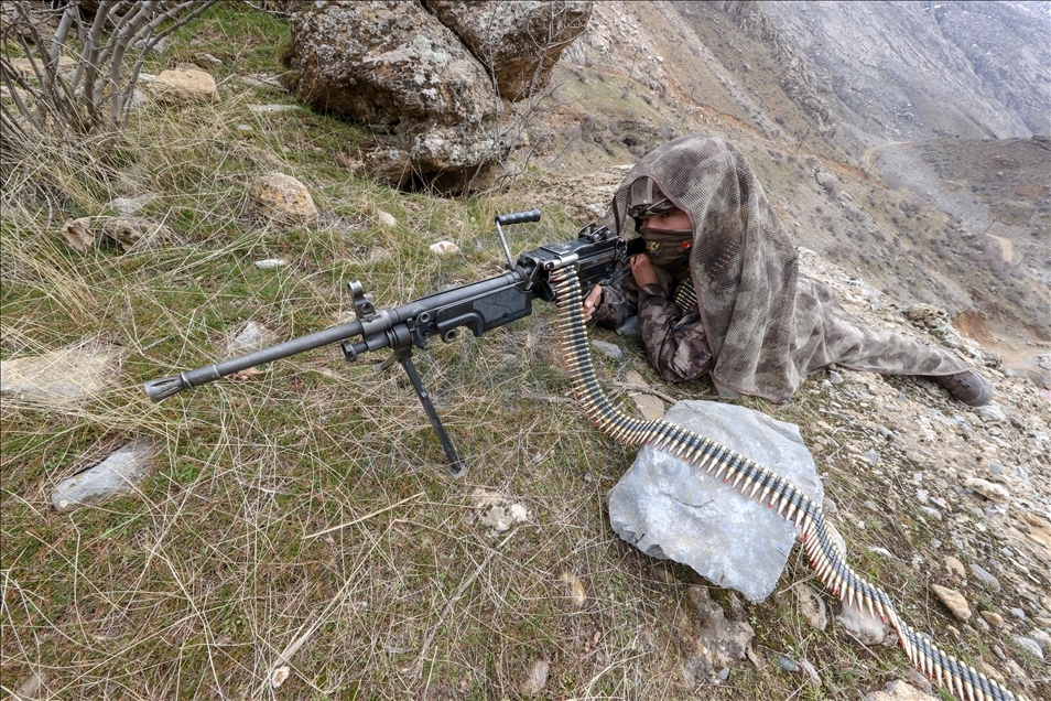 Turqi, policet e operacioneve speciale makth për organizatën terroriste PKK