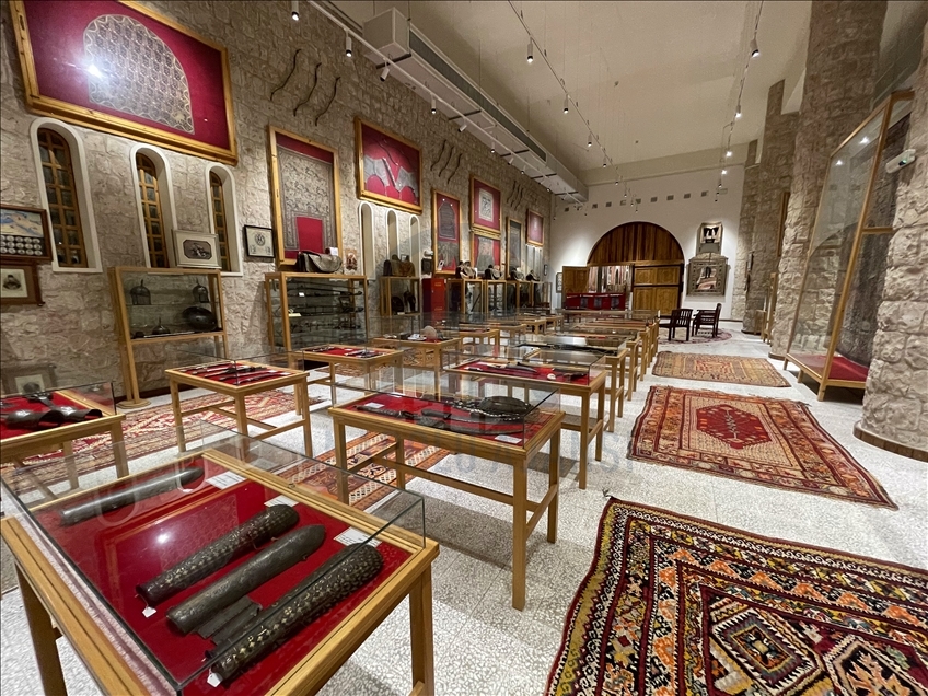 "الشيخ فيصل" في قطر.. من متحف شخصي لمعلم سياحي