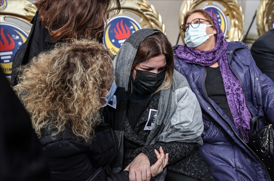 Usta oyuncu Rasim Öztekin son yolculuğuna uğurlanıyor