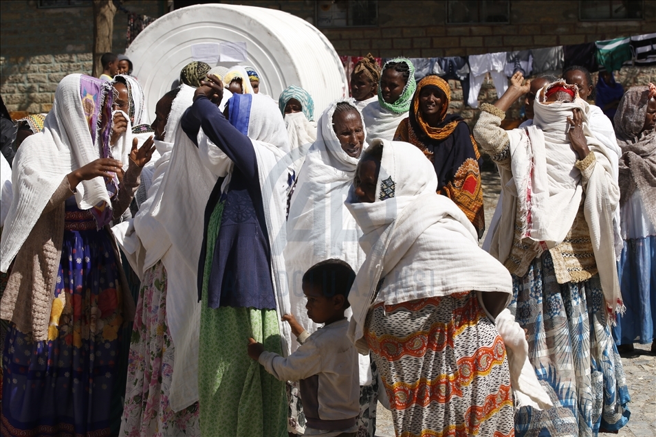 Tigray people stage a protest against the government 