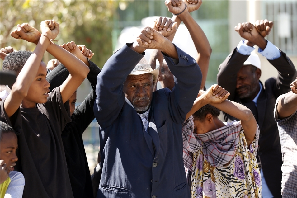 Tigray people stage a protest against the government 