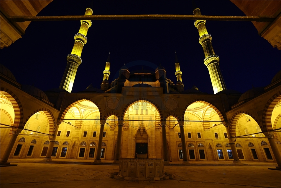 Mimarına "ustalık" payesi veren Selimiye 446 yıldır zamana meydan okuyor