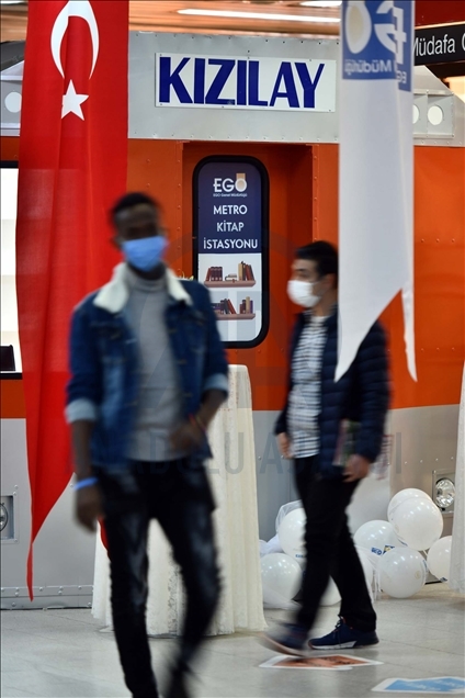 Başkentte tren maketinden yapılan "EGO Metro Kitap İstasyonu" açıldı