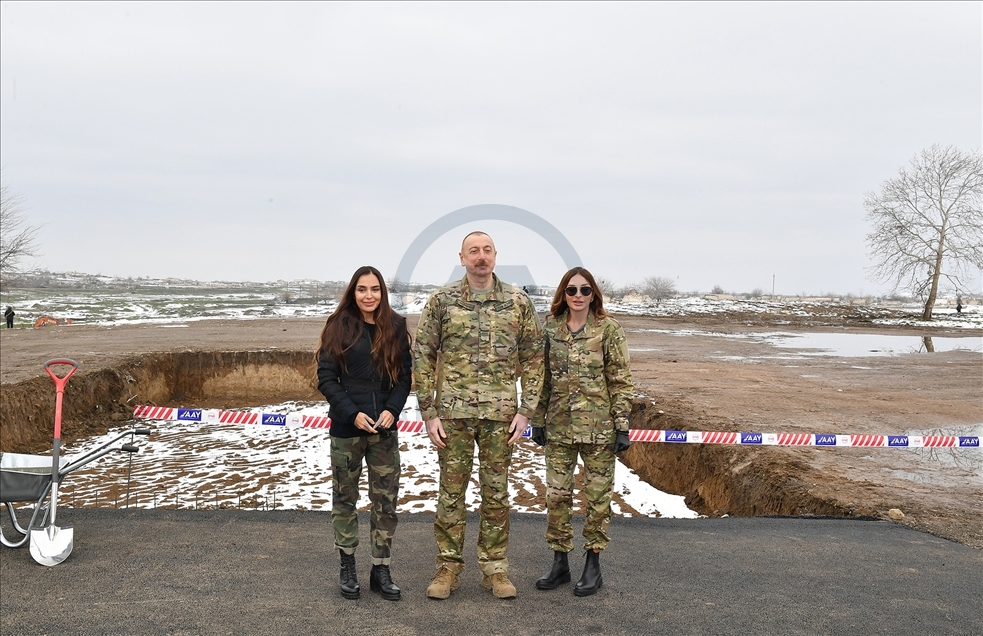 Azerbaycan Cumhurbaşkanı Aliyev, Ermenistan işgalinden kurtarılan Fuzuli ve Hocavend'i ziyaret etti 