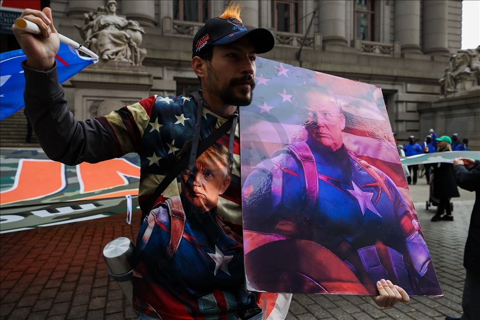 Trump supporters march on St. Patrick's Day in New York City