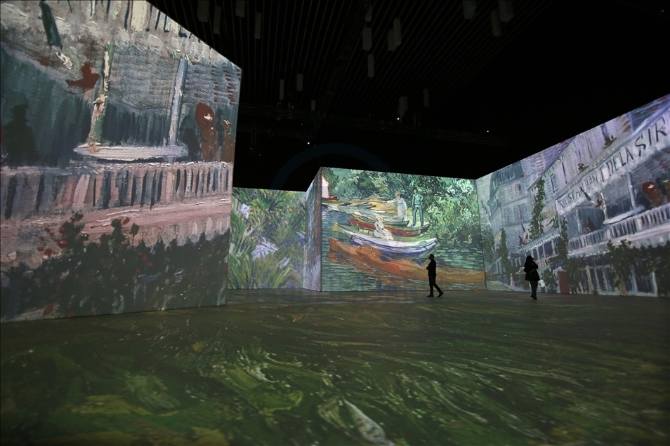 Imagine Van Gogh - The Immersive Exhibition