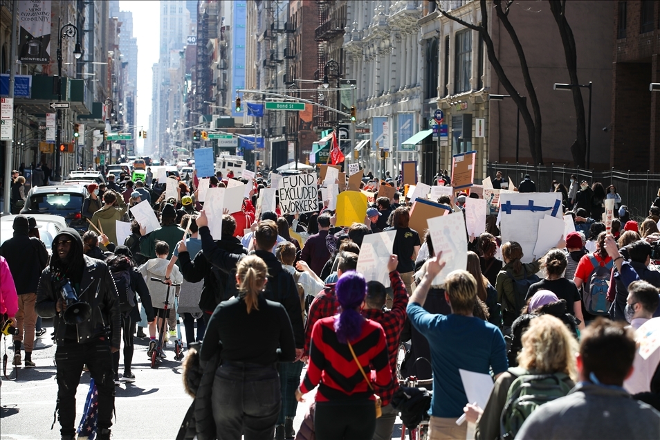 New York'ta Vali Cuomo karşıtı protesto yürüyüşü düzenlendi