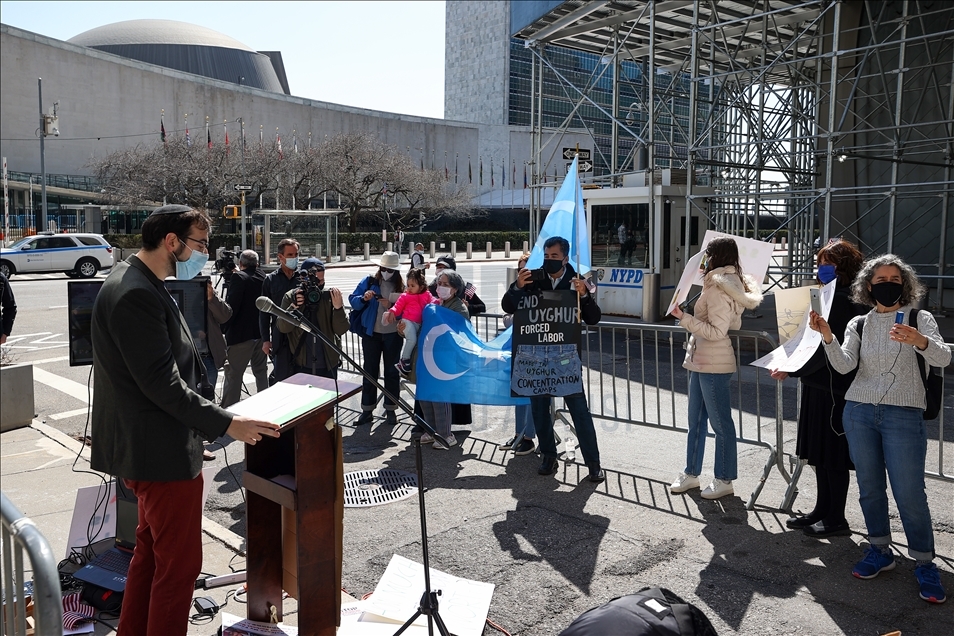 Çin'in Uygur Türklerine yönelik insan hakları ihlalleri New York'ta protesto edildi
