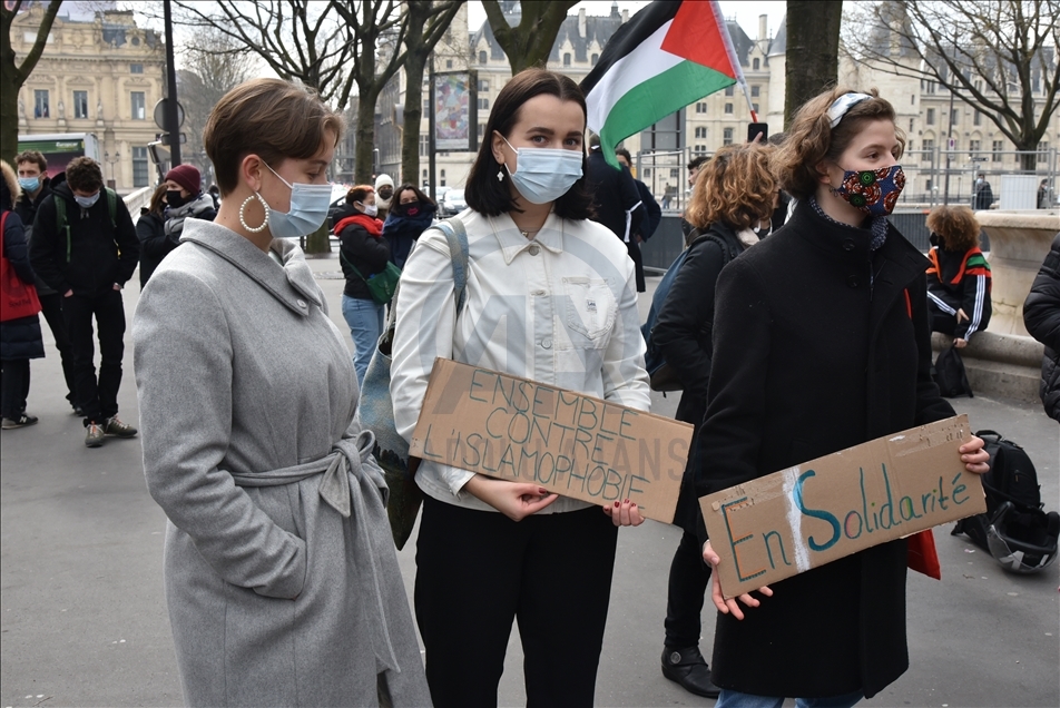 La France : les protestations contre la "loi séparatisme" se poursuivent
