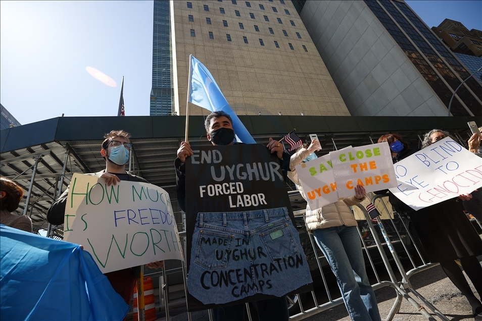 Çin'in Uygur Türklerine yönelik insan hakları ihlalleri New York'ta protesto edildi