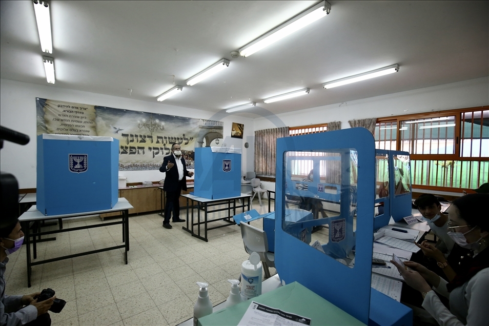 İsrailli seçmenler 2 yıl içinde dördünce kez sandık başında