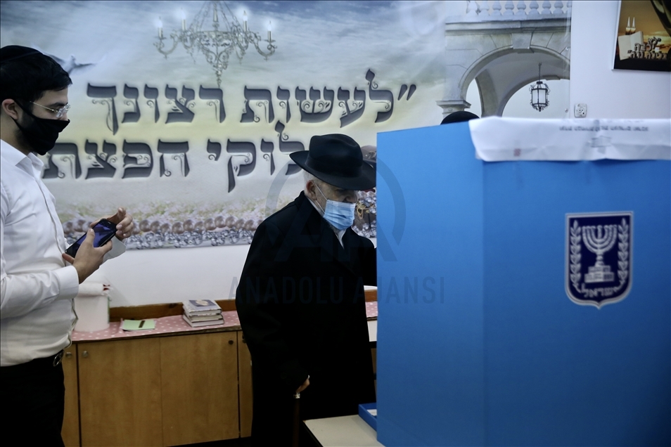 İsrailli seçmenler 2 yıl içinde dördünce kez sandık başında